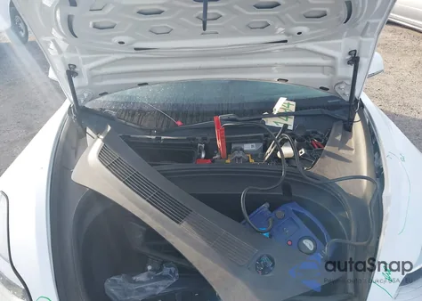 2020 Tesla Model 3 Standard Range Plus Rear-Wheel Drive/Standard Range Rear-Wheel Drive из США, поврежденный, VIN 5YJ3E1EA3LF612799